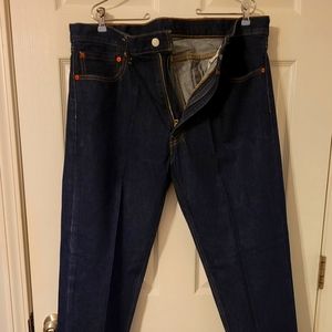 Mens Levi's 505. 38/32